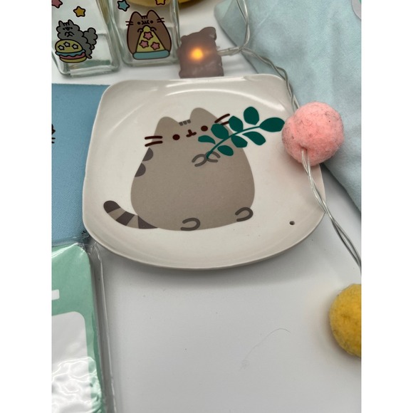 Pusheen Exclusive Box Lot Bundle New Limited Edition Collectibles 3 Shirts S - Picture 10 of 16